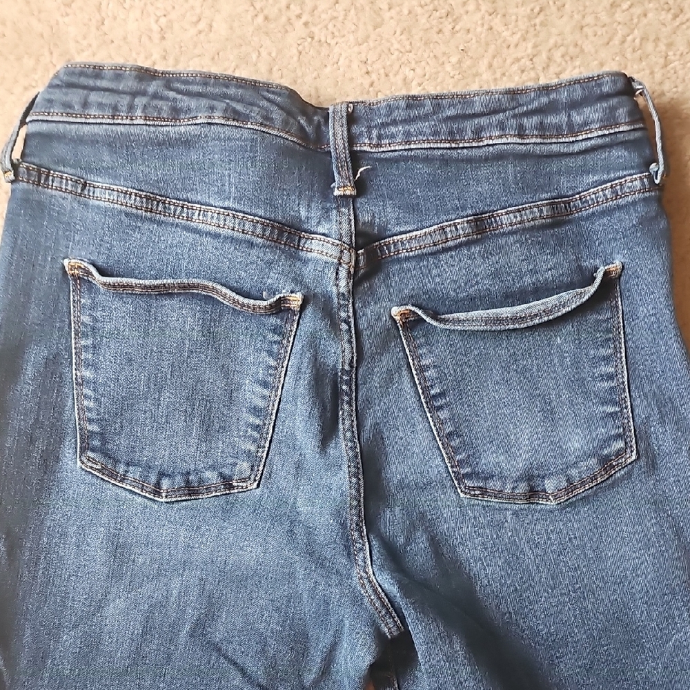 Universal Thread High Rise Women Jeans - Blue - Picture 3 of 4